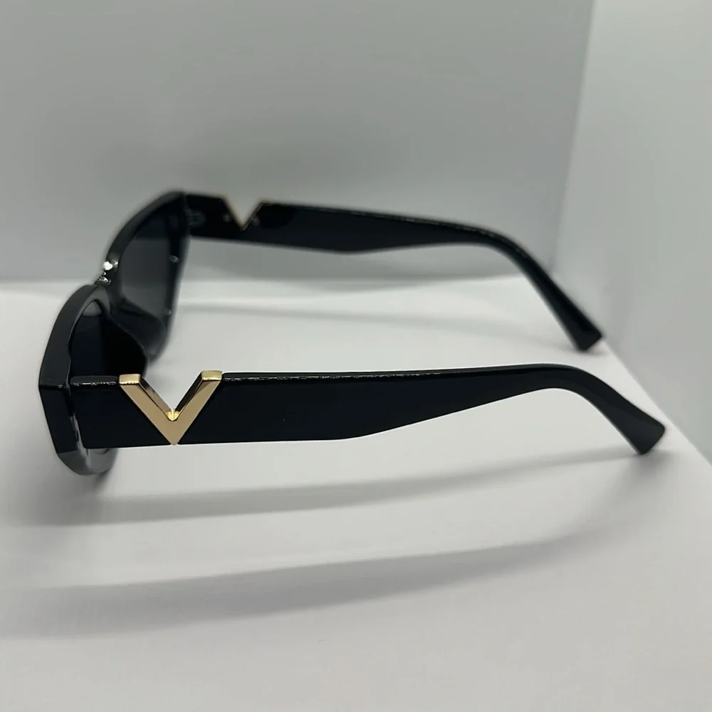 Black Cat Eye Sunglasses Gold V Detail UV Protection Trendy Chic Sunnies